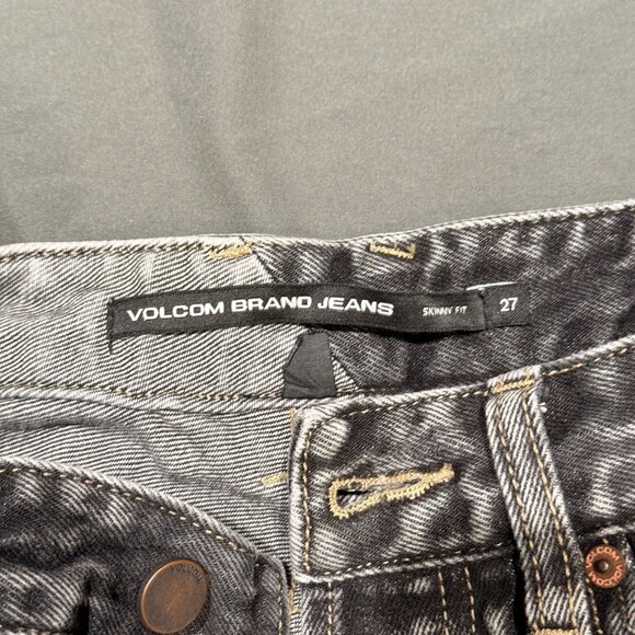 Volcom Brand High-Rise Jeans - Picture 8 of 8